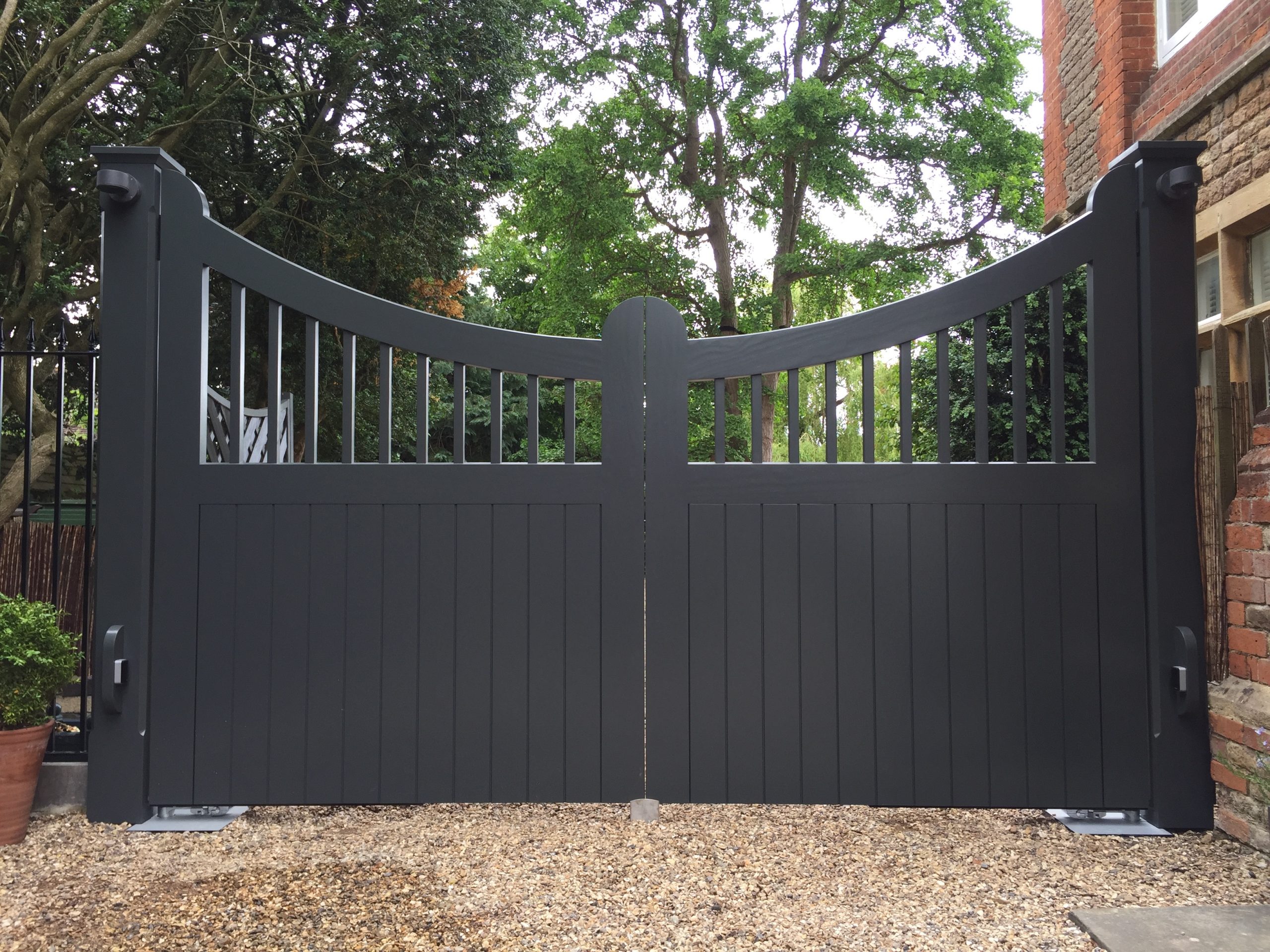 Painted Accoya Caterham Gates in London